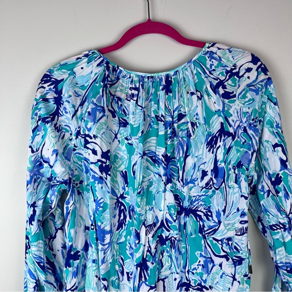 Lilly Pulitzer Willa Top Royal 60 Animals Blue Teal Blouse Rayon Shirt Medium - Picture 5 of 9